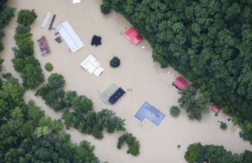 Número de mortos em inundações no Kentucky sobe para 28