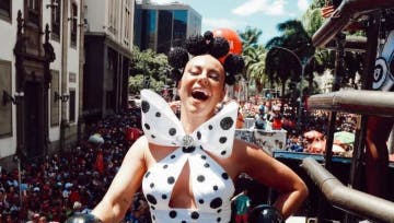 Paolla Oliveira é a Rainha do Carnaval da Bola Preta