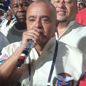 Reginaldo Gomes discursou antes do desfile da Inocentes