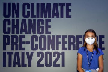 Greta Thunberg durante o Youth4Climate, em Milão 