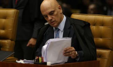 O ministro do STF Alexandre de Moraes, multou em R$ 300 mil o influenciador digital Monark.