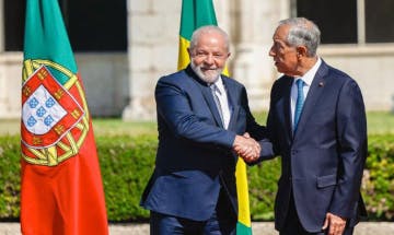 Lula reiterou o apoio do governo brasileiro à solução negociada para a paz na Ucrânia.